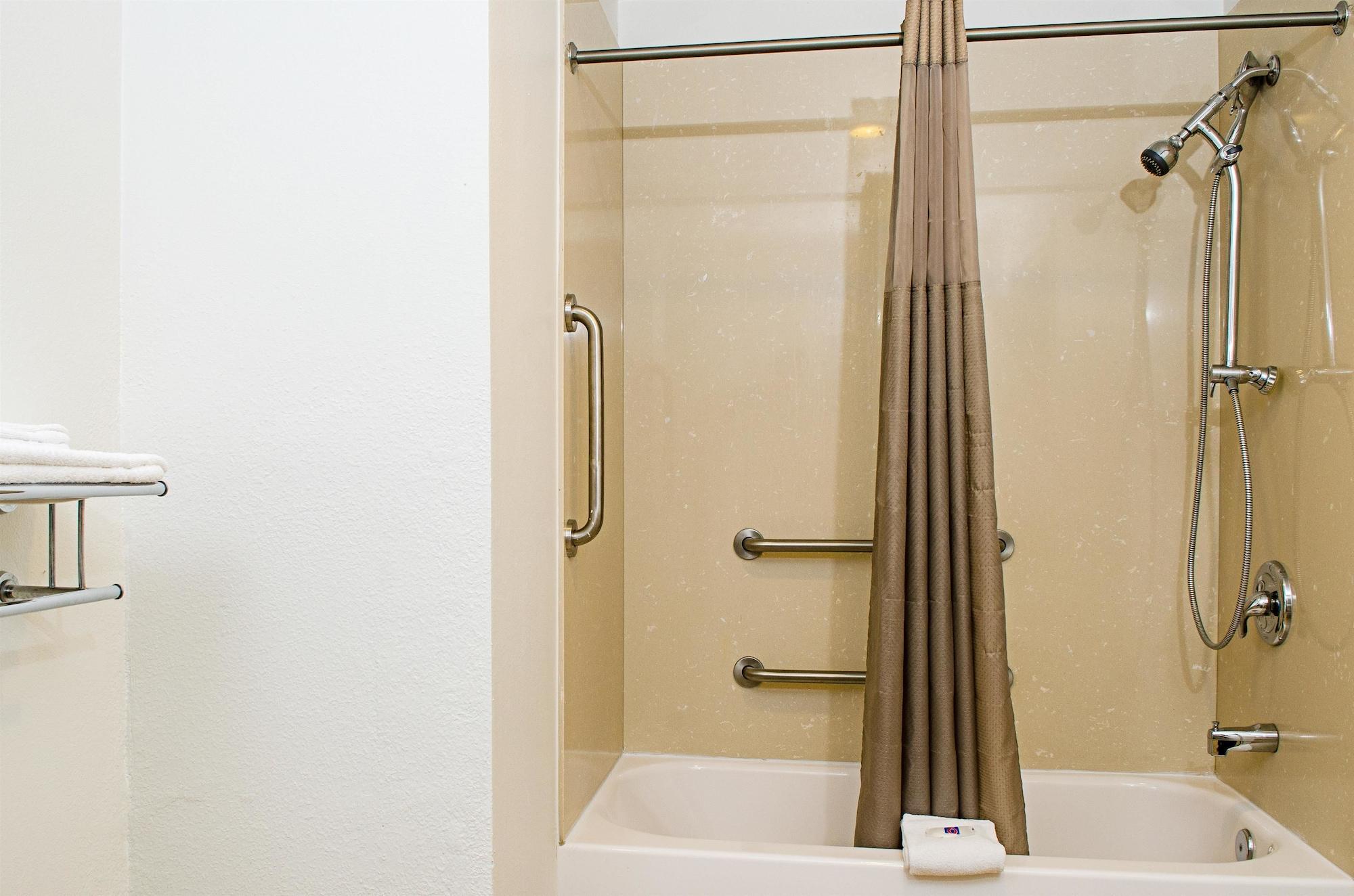 Motel 6-Modesto, Ca - Downtown Esterno foto