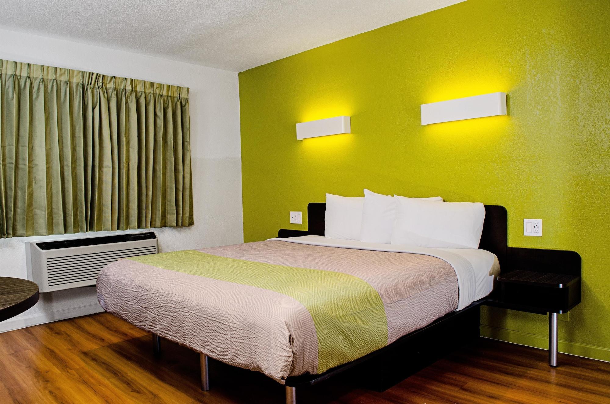 Motel 6-Modesto, Ca - Downtown Esterno foto