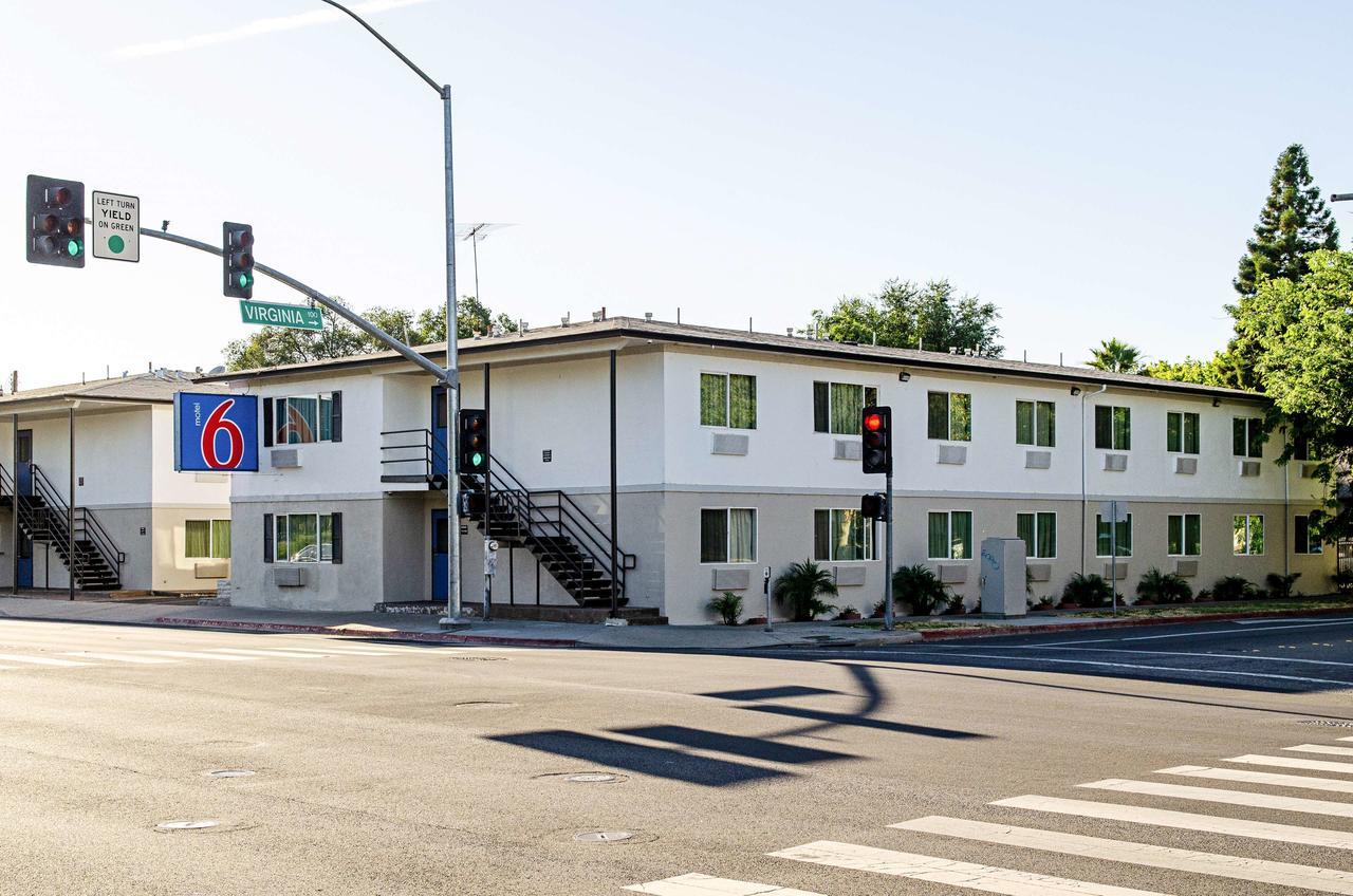 Motel 6-Modesto, Ca - Downtown Esterno foto